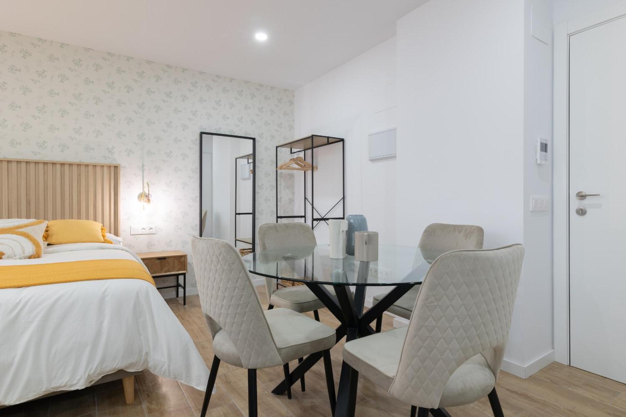 Dormforyou Arena Standard Valencia Exteriör bild